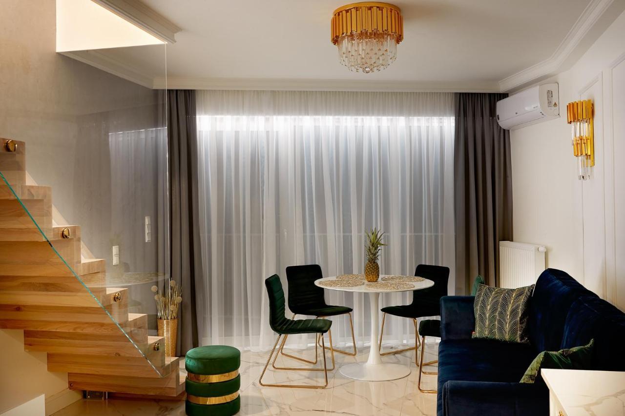 Luxury Del Sol Apartments ชวีโนวิชแจ ภายนอก รูปภาพ