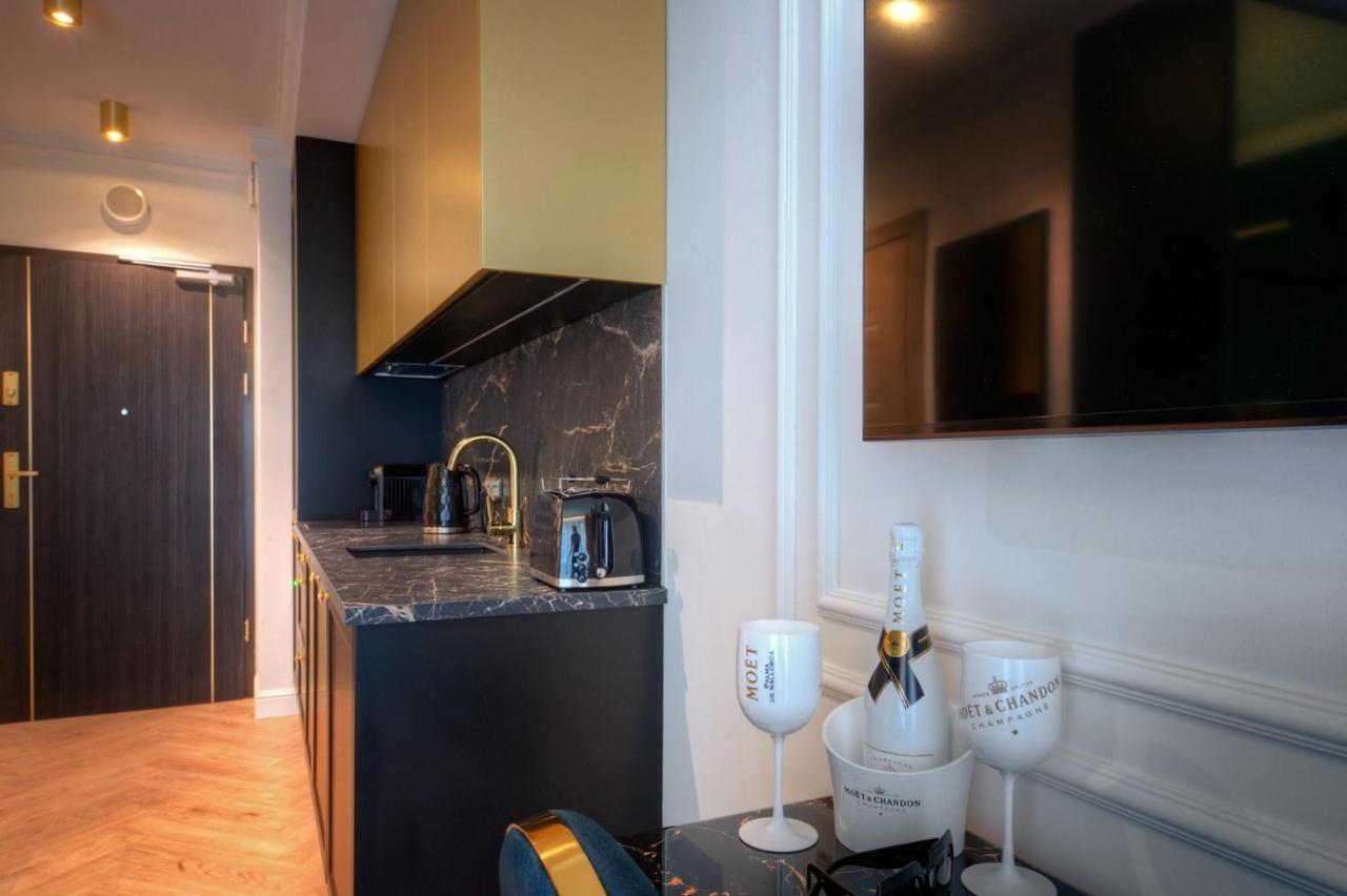 Luxury Del Sol Apartments ชวีโนวิชแจ ภายนอก รูปภาพ