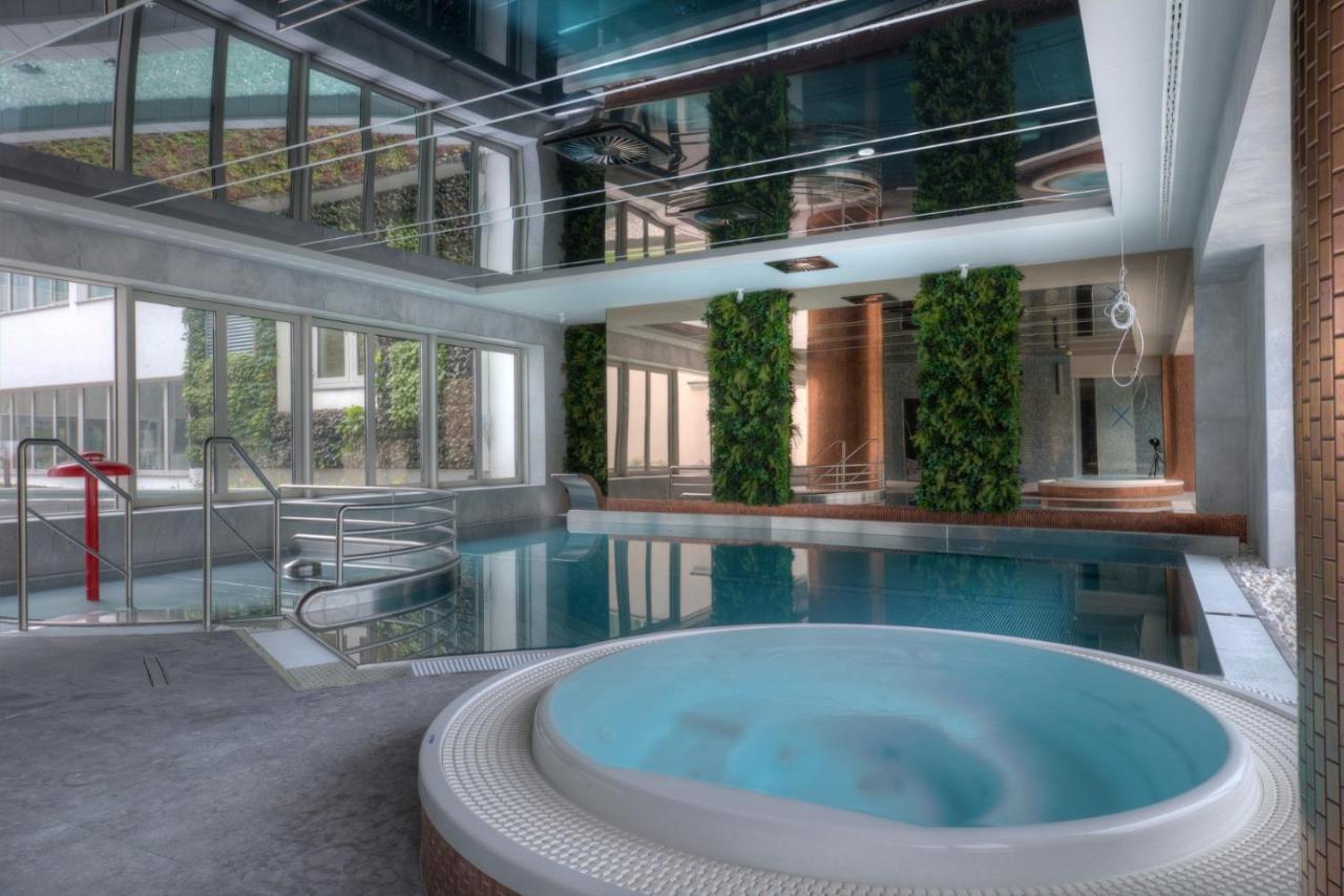 Luxury Del Sol Apartments ชวีโนวิชแจ ภายนอก รูปภาพ